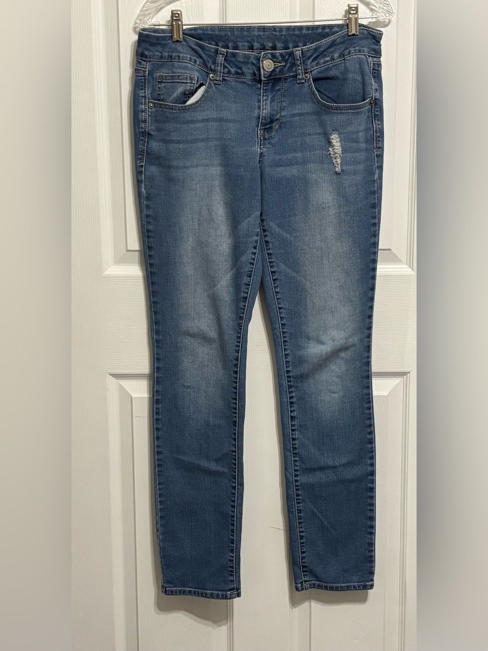 SO Juniors Medium Wash Blue Denim Stretch Rayon Skinny Jeans Distressed Size 9